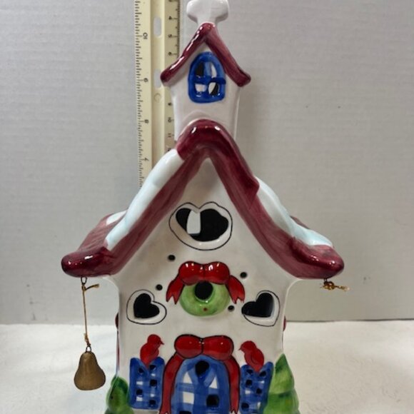 VTG Elements Christmas Village Church Ceramic Hand Painted 5.5"x5"x11" - Picture 5 of 11